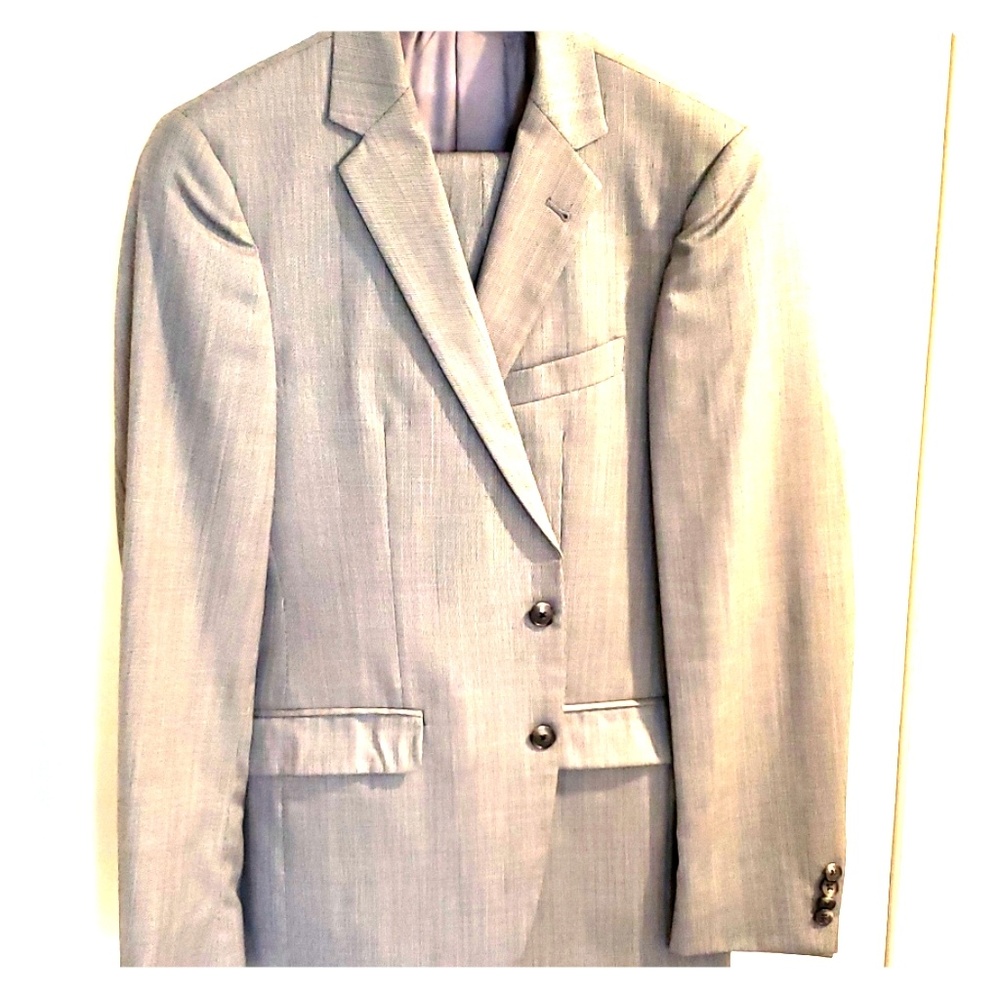 Let grey suit
